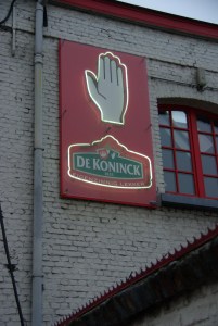 The symbol of De Koninck and Antwerpen:the hand.