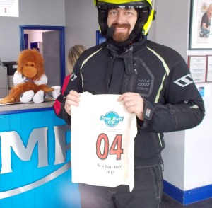 12:31 h. Stafford Triumph dealer. I made acquaintance with Jeff.