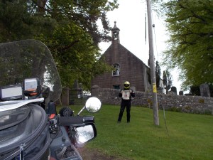 7:08 h. Church in Alvie. New day, new luck.